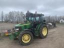 Őszi akció – Automata kormányzás John Deere traktorokhoz bázisállomással és ingyenes hálózati RTK korrekcióval, a legkedvezőbb áron.