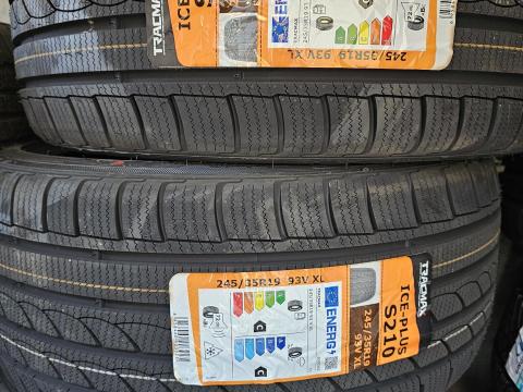 245/35R19 TRACMAX XL Új TÉLI Gumiakció