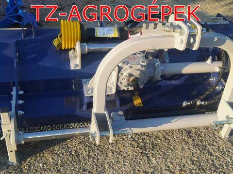 BullMach ERA (olasz) - 200 SH nyitható hátuljú kalapácsos szárzúzó BullMach ERA (olasz) - 200 SH nyitható hátuljú kalapácsos szárzúzó