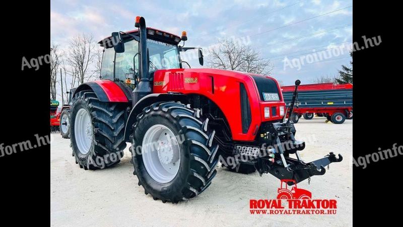 BELARUS MTZ 3522.5 TRAKTOR - RAKTÁRKÉSZLETRŐL- 355 LE - ELÉRHETŐ ROYAL TRAKTOR