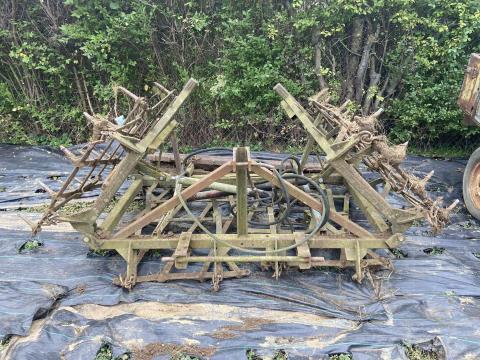 4 méteres munkahengeres borona 4 méteres munkahengeres borona