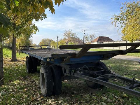 MBP fix platós bála szállító pótkocsi MBP fix platós bála szállító pótkocsi