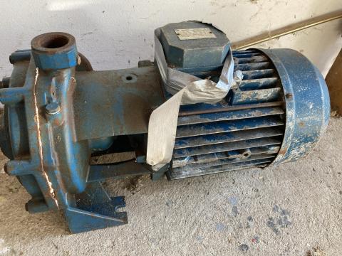 Eladó Matra 2 CB 74 szivattyú 5,5 kW Eladó Matra 2 CB 74 szivattyú 5,5 kW