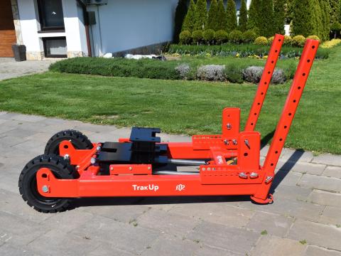 Traktoremelő Traktoremelő