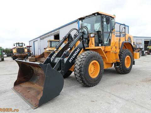 Hyundai HL 955A Hyundai HL 955A