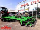 AGRIMETAL 4,4 M VONTATOTT - HIDRAULIKUS KOMPAKTOR - RAKTÁRKISÖPRÉSI AKCIÓ - ROYAL TRAKTOR