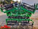 AGRIMETAL 4,4 M VONTATOTT - HIDRAULIKUS KOMPAKTOR - RAKTÁRKISÖPRÉSI AKCIÓ - ROYAL TRAKTOR