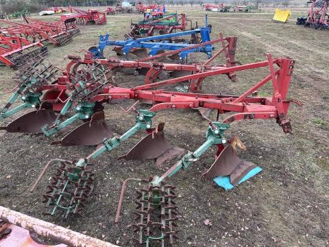 VOGEL NOOT Farmer "L" 4 vasúti eke Lajta,  Kühne,  IH,  Lemken VOGEL NOOT Farmer "L" 4 vasúti eke Lajta,  Kühne,  IH,  Lemken