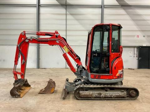 Yanmar VIO 33 U / 2016 / 3500 üzemóra / 2 db kanál / Lízing 20%-tól Yanmar VIO 33 U / 2016 / 3500 üzemóra / 2 db kanál / Lízing 20%-tól