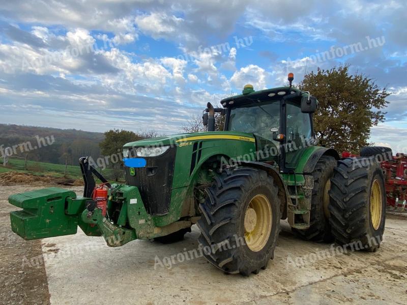 John Deere 8335R traktor ikerkerékkel