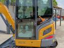 ÚJ XCMG XE27E forgókotró