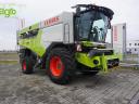 Claas Lexion 6700 gabonakombájn gabonaadapterrel