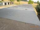 Tapolcán, a Dobó lakótelepen, a legjobb helyen, felújított 18 m²-es kőgarázs eladó
