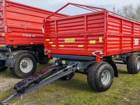 Wodzinski 2 tengelyes, forgózsámolyos pótkocsi 8 t Wodzinski 2 tengelyes, forgózsámolyos pótkocsi 8 t