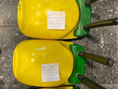 John Deere StarFire 6000 mit RTK-Modem und RTK-Access John Deere StarFire 6000 mit RTK-Modem und RTK-Access
