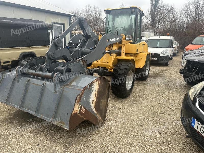 Volvo L30B