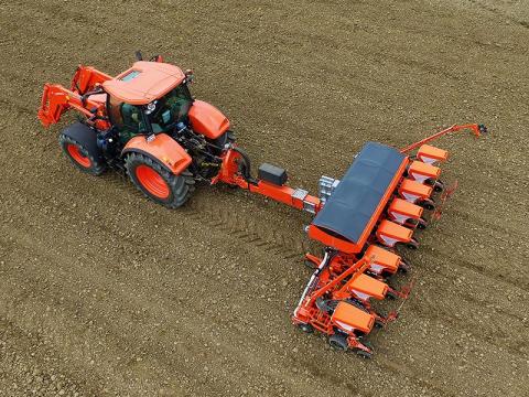 Kubota PP1601TF SX vontatott,  8 soros nyomott levegős vetőgép Kubota PP1601TF SX vontatott,  8 soros nyomott levegős vetőgép