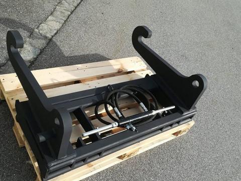 Homlokrakodó váltóadapter / gyorscsatlakozó 2500 kg Claas Scorpion, Kramerhez AL-ról Euro Homlokrakodó váltóadapter / gyorscsatlakozó 2500 kg Claas Scorpion, Kramerhez AL-ról Euro