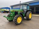 John Deere 3140