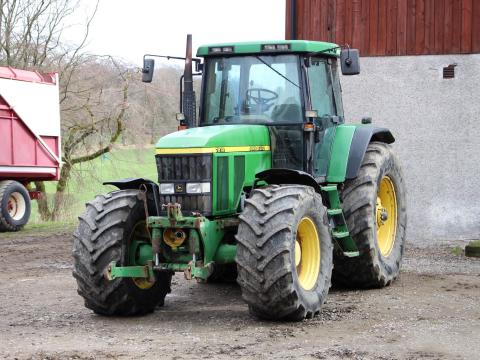 Vásárolnék John Deere 7710 7810 7700 7800 traktort Vásárolnék John Deere 7710 7810 7700 7800 traktort