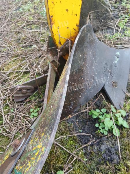 Eke 5 fejes eladó – új vasakkal, új függesztő tengellyel