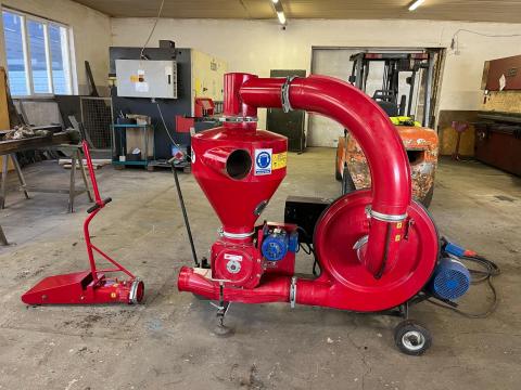 POM AUGUSTOW T 207/1 gabona szívó-fúvó POM AUGUSTOW T 207/1 gabona szívó-fúvó