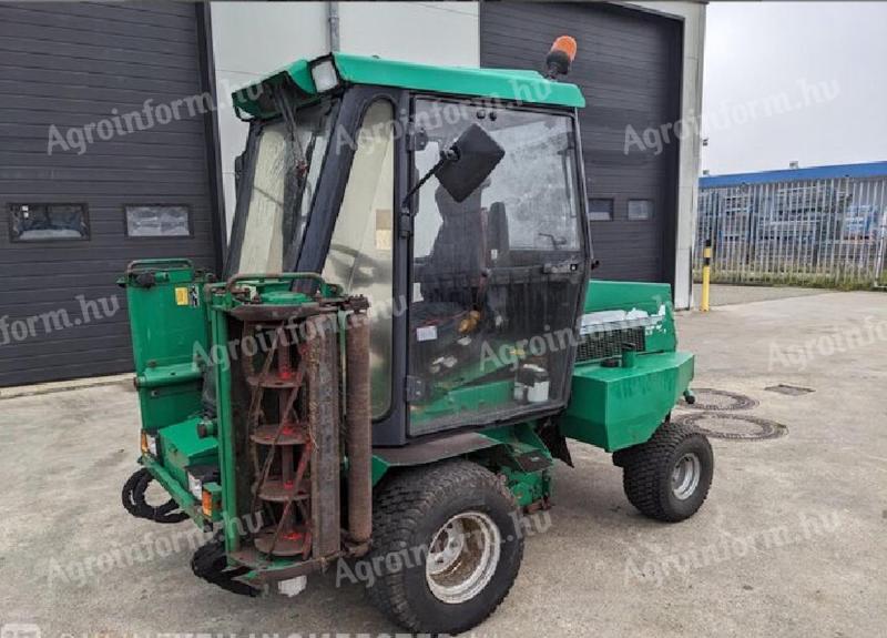 Ransomes Parkway 2250 fűnyírótraktor eladó