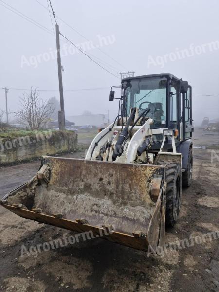 Terex TL70 homlokrakodó