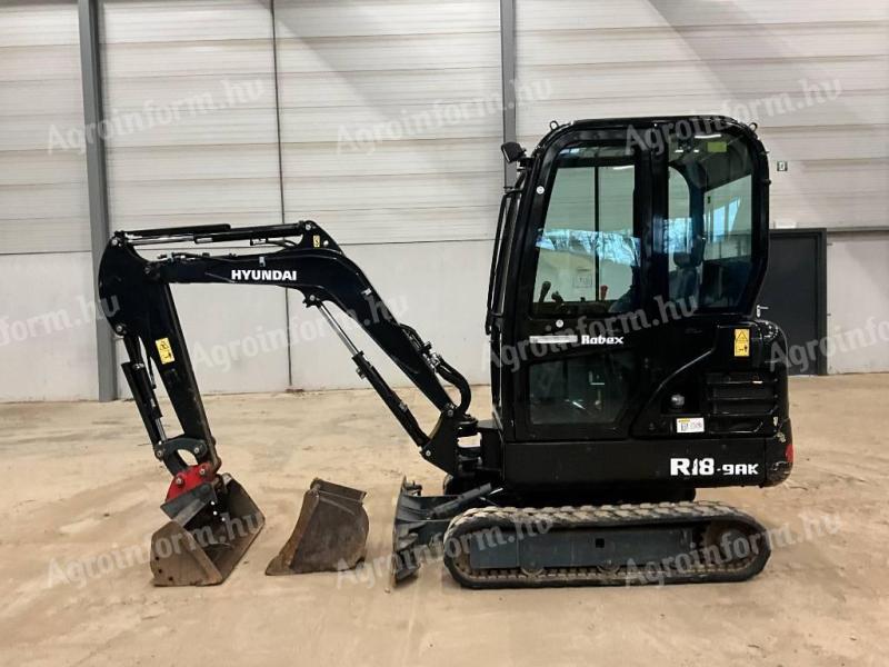 Hyundai R18-9 / 2021 / 1250 óra / 2 db kanál / Lízing 20%-tól