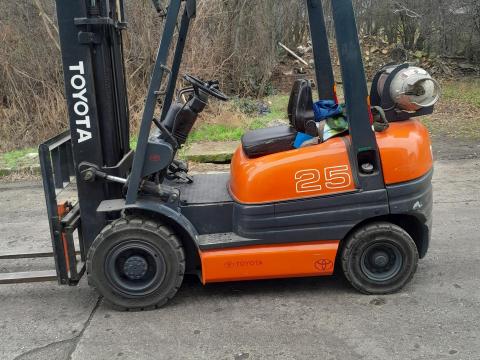 Toyota 25 targonca Toyota 25 targonca