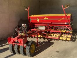 Väderstad Rapid 400 S XL mechanikus gabonavetőgép eladó