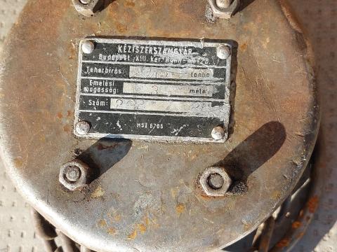 Flasnicug, láncos motor kiemelő Flasnicug, láncos motor kiemelő