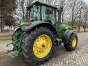 John Deere 8230