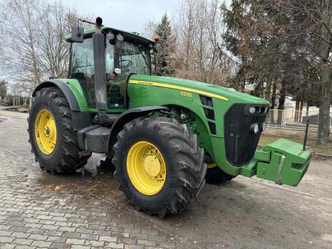 John Deere 8330 John Deere 8330