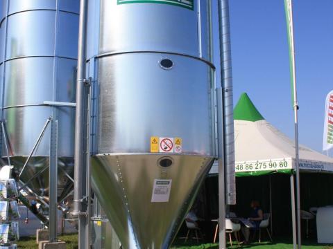 MAXI takarmánykeverő üzemi gépsor bombaáron eladó a Wolfood Engineering Kft.-től MAXI takarmánykeverő üzemi gépsor bombaáron eladó a Wolfood Engineering Kft.-től