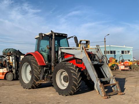 Massey Ferguson MF 7485 traktor Massey Ferguson MF 7485 traktor