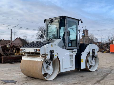 Caterpillar CB7 úthenger Caterpillar CB7 úthenger
