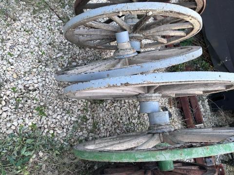 Kocsi kerék prés lovas eke Kocsi kerék prés lovas eke