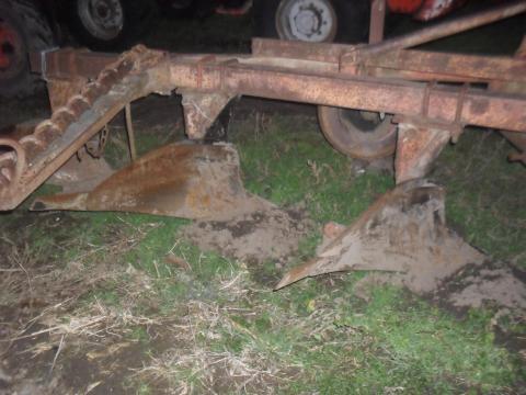 Eladó Lajta 3 fejes eke Eladó Lajta 3 fejes eke