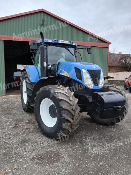 New Holland T7050,  3900 űzemórával eladó