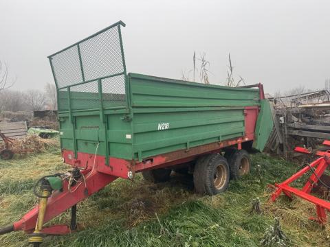 AGROMET 6 tonnás TRÁGYASZÓRÓ, SZERVESTRÁGYASZÓRÓ AGROMET 6 tonnás TRÁGYASZÓRÓ, SZERVESTRÁGYASZÓRÓ