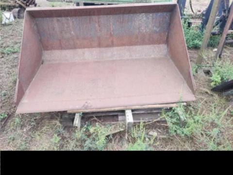 MTZ homlokrakodó MTZ homlokrakodó