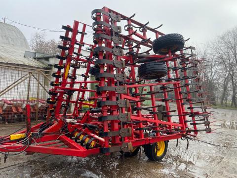Vaderstad NZ Agressive 800 magágykészítő Vaderstad NZ Agressive 800 magágykészítő
