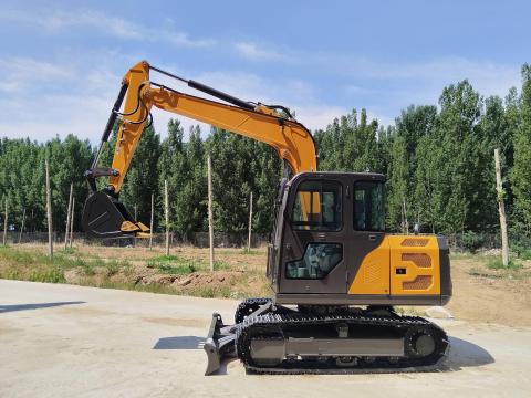 SHERPA WE80 Kubota motoros gumihevederes forgókotró ÚJ SHERPA WE80 Kubota motoros gumihevederes forgókotró ÚJ