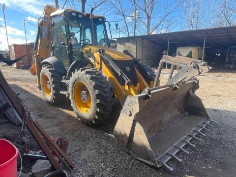 JCB 4CX kombirakodó JCB 4CX kombirakodó