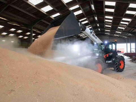 BOBCAT TL 34.65 HF AGRI 'R' ÚJ teleszkópos rakodó a MAGTÁR KFT-től BOBCAT TL 34.65 HF AGRI 'R' ÚJ teleszkópos rakodó a MAGTÁR KFT-től