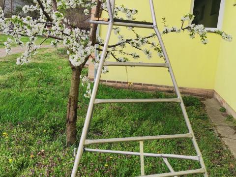 Használt alumínium létra, szedőállvány Használt alumínium létra, szedőállvány