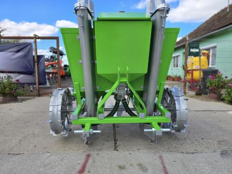 Bomet burgonya vetőgép 2 sor + műtrágyatartály Bomet burgonya vetőgép 2 sor + műtrágyatartály