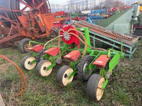 FAHSE MONOAIR 4 soros pneumatikus vetőgép, kukoricavetőgép FAHSE MONOAIR 4 soros pneumatikus vetőgép, kukoricavetőgép