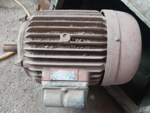 Villanymotor Villanymotor